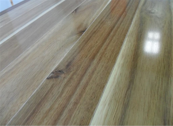 Sàn gỗ Keo Tràm dày 15mm